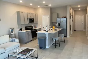 7633 Waterscape Dr, Groveland, FL 34736 - Photo 3