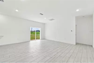 632 Hudson Valley Drive, Poinciana, FL 34759 - Photo 9
