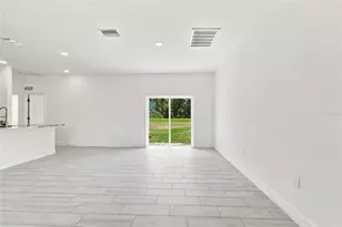 632 Hudson Valley Dr, Poinciana, FL 34759 - Photo 3