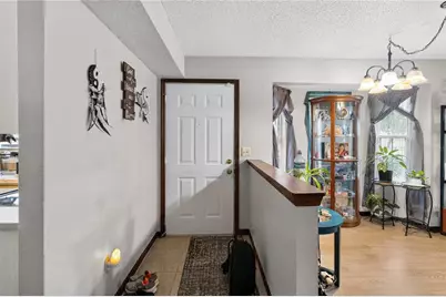 4807 Coachmans Drive #2402, Orlando, FL 32812 - Photo 3