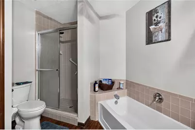 4807 Coachmans Drive #2402, Orlando, FL 32812 - Photo 13