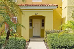 8591 Bay Lilly Loop, Kissimmee, FL 34747 - Photo 3
