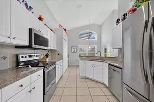 213 Spanish Moss Rd, Davenport, FL 33837 - Photo 17