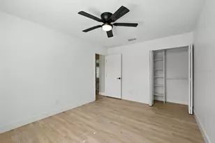 914 Houston St, Port Orange, FL 32127 - Photo 21