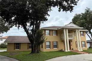 235 Hartridge Hills Dr, Winter Haven, FL 33881 - Photo 3