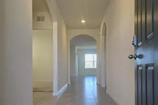 534 Noble Ave, Davenport, FL 33837 - Photo 9