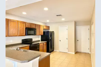2539 Aventurine Street, Kissimmee, FL 34744 - Photo 7