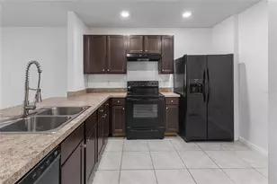 9033 Wildflower Ln, Kissimmee, FL 34747 - Photo 15