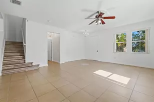 2830 Paynes Prairie Cir, Kissimmee, FL 34743 - Photo 5