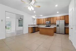 2830 Paynes Prairie Cir, Kissimmee, FL 34743 - Photo 11