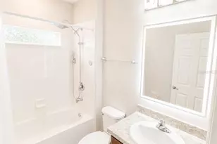 352 Blue Lake Cir, Kissimmee, FL 34758 - Photo 5