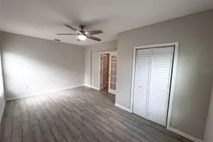 352 Blue Lake Cir, Kissimmee, FL 34758 - Photo 7