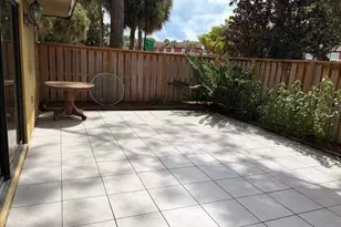 5371 Bamboo Ct, Orlando, FL 32811 - Photo 5