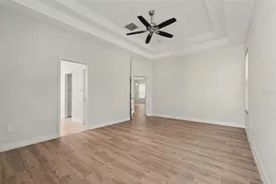 453 Westchester Hills Ln, Valrico, FL 33594 - Photo 11