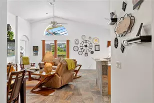 358 Lancaster Dr, Davenport, FL 33897 - Photo 19