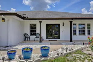 1129 Madura Dr, Deltona, FL 32725 - Photo 5