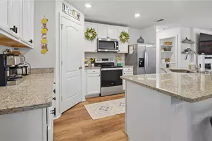 17 Ruth Dr, Palm Coast, FL 32164 - Photo 5