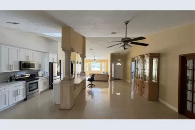 822 Valnera Court, Kissimmee, FL 34758 - Photo 5