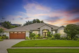 371 Hinsdale Dr, Debary, FL 32713 - Photo 1