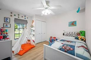 2911 Grayton St, Deltona, FL 32738 - Photo 23