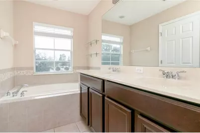 9426 Silver Buttonwood Street, Orlando, FL 32832 - Photo 23
