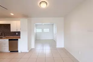 124 San Benito Ave, North Port, FL 34287 - Photo 5