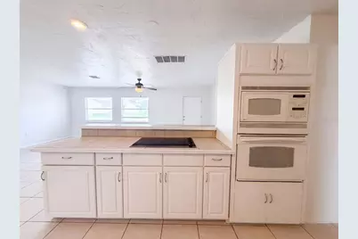 124 San Benito Avenue, North Port, FL 34287 - Photo 11