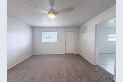 124 San Benito Avenue, North Port, FL 34287 - Photo 9