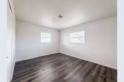 124 San Benito Avenue, North Port, FL 34287 - Photo 13