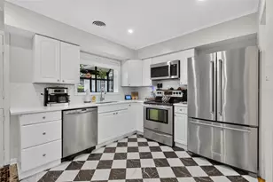 1702 Cardinal Rd, Orlando, FL 32803 - Photo 9