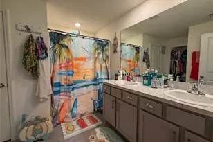 4120 Quiet Rain Ct, Palmetto, FL 34221 - Photo 15