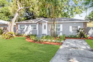 5401 43rd Terrace N, Saint Petersburg, FL 33709 - Photo 1