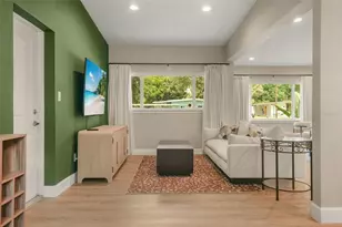 2812 Dellwood Dr, Orlando, FL 32806 - Photo 9