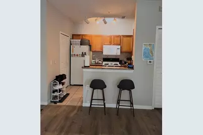 6137 Metrowest Boulevard #106, Orlando, FL 32835 - Photo 3