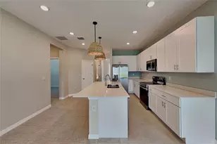 805 Lemon Ave, Fruitland Park, FL 34731 - Photo 5