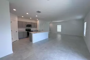 1033 Waterfall Blvd, Davenport, FL 33837 - Photo 7