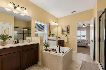 589 Blue Cypress Drive, Groveland, FL 34736 - Photo 27