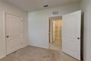 230 Meghan Cir, Deland, FL 32724 - Photo 11