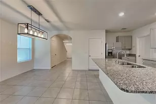 230 Meghan Cir, Deland, FL 32724 - Photo 7