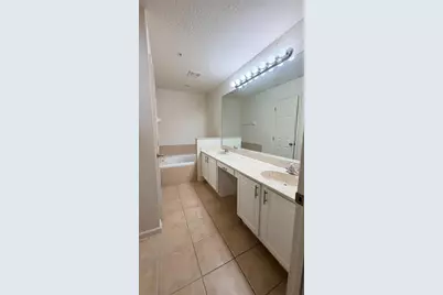 3114 Ashland Lane, Kissimmee, FL 34741 - Photo 13