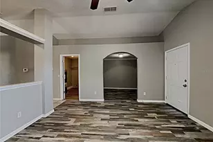 7135 Edgewater Shores Ct, Orlando, FL 32810 - Photo 3