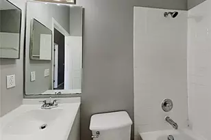 7135 Edgewater Shores Ct, Orlando, FL 32810 - Photo 13