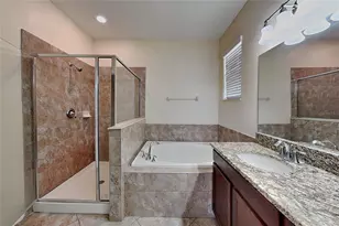 11020 Whittney Chase Dr, Riverview, FL 33579 - Photo 7