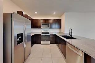 31260 Penny Surf Loop, Wesley Chapel, FL 33545 - Photo 3