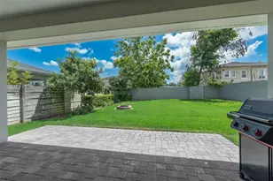 2327 S Shine Ave, Orlando, FL 32806 - Photo 5