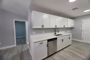 1422 Plymouth Ave, Mount Dora, FL 32757 - Photo 13