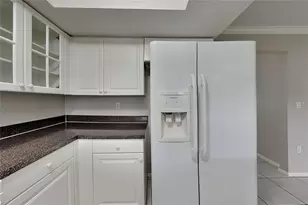[Address not provided], Sarasota, FL 34243 - Photo 7