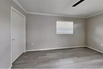 [Address not provided], Sarasota, FL 34243 - Photo 9