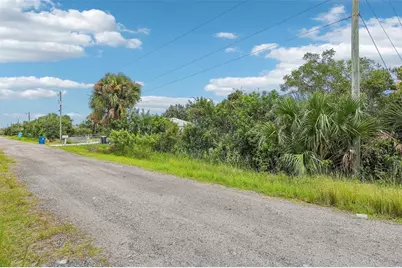 2487 Largo Avenue SW, Palm Bay, FL 32908 - Photo 9