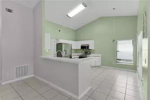 40045 Palm St, Lady Lake, FL 32159 - Photo 9